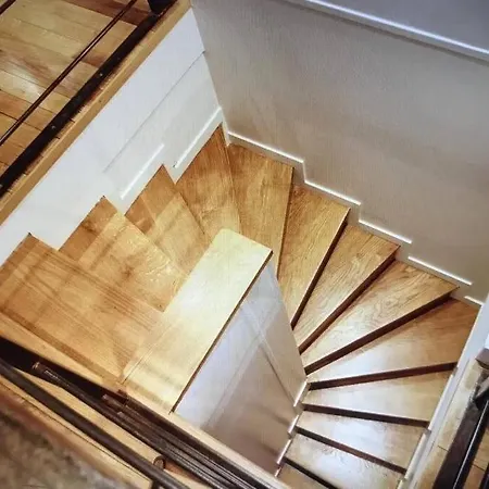 Apartment Champs-elysees Montaigne - Hala Paris
