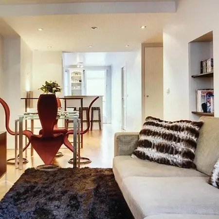Champs-elysees Montaigne - Hala Apartment *