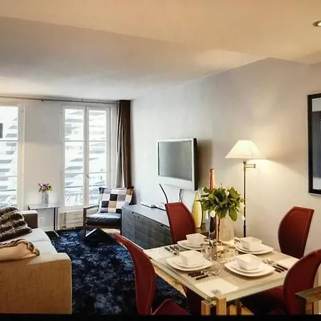 Champs-elysees Montaigne - Hala Apartment Paris